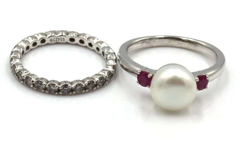 Lot of 2 925sterling silver rings