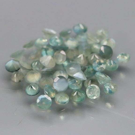 Extremely rare! 1.59ct color change Alexandrite set!