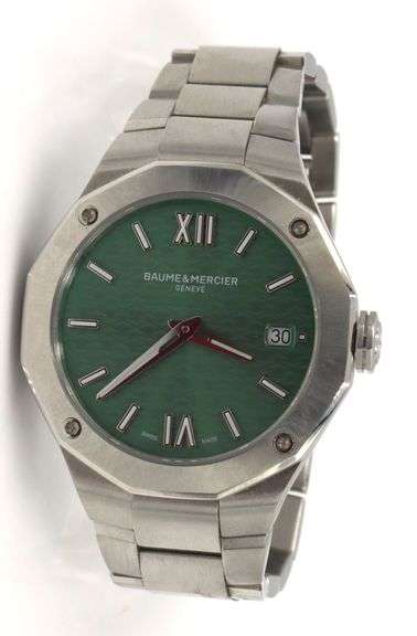 Baume & Mercier Riveria quartz green dial watch