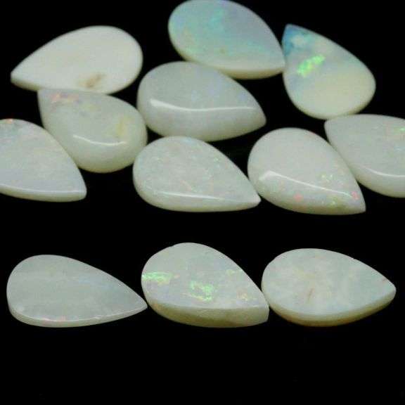 Beautiful 8.08ct unheated Ethiopian opal set