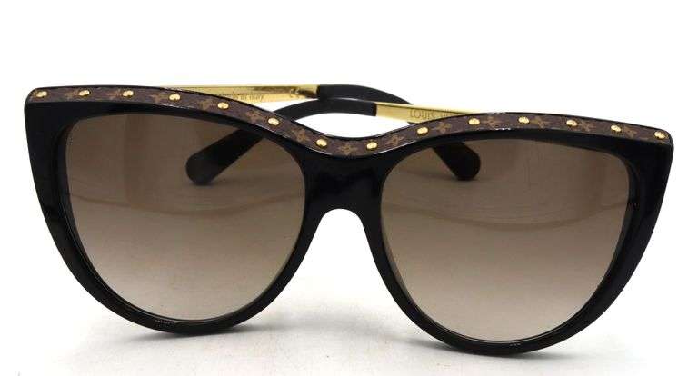 Louis Vuitton La Boum sunglasses