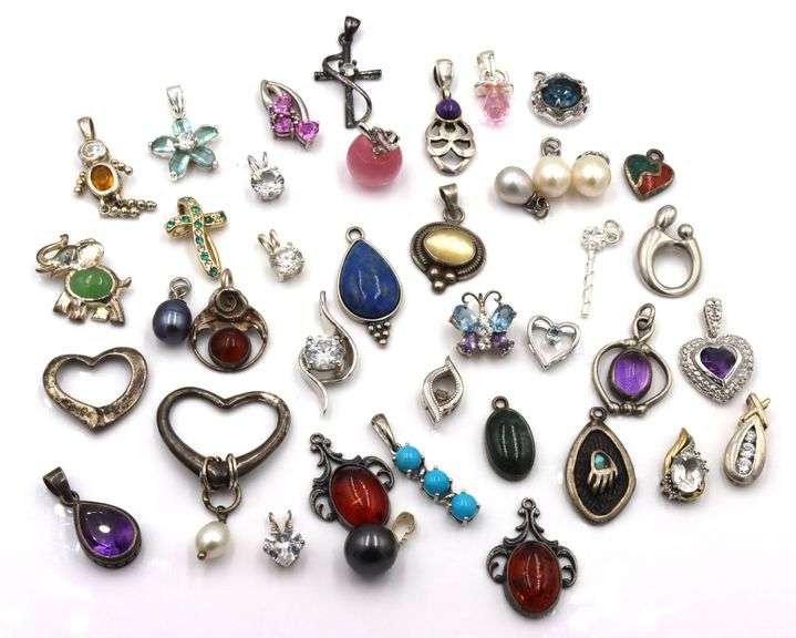 Group lot of Vintage 925 sterling silver pendants