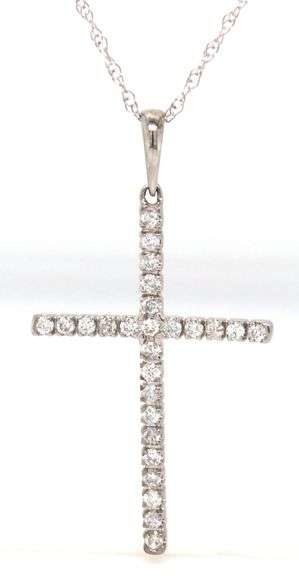10kt White gold 0.35ctw diamond cross pendant on chain