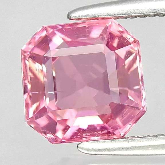 Premium cut, color, and clarity! 1.31ct VS pink Tourmaline!