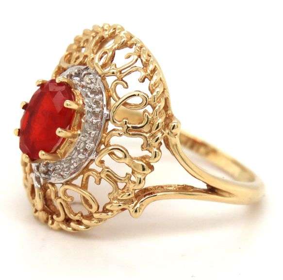 Nicely Styled 14K YG and Ruby Ring