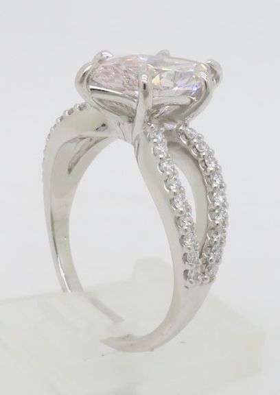 Extremely Rare GIA Certified 2.16CT Pink Diamond