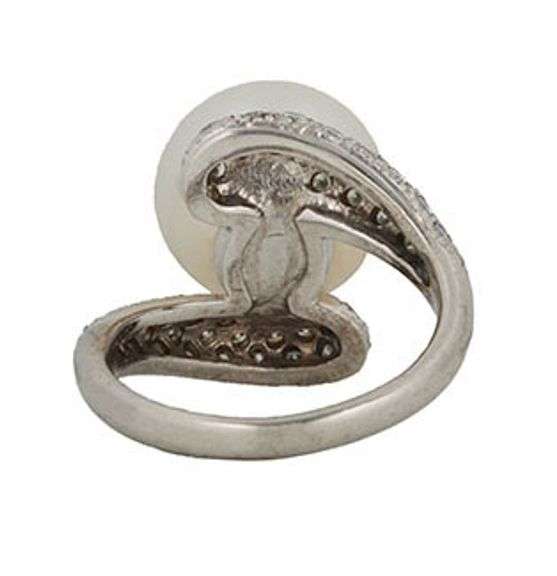 13.0MM South Sea Pearl and 1.10ctw Pave Diamond Bypass Ring in 18K