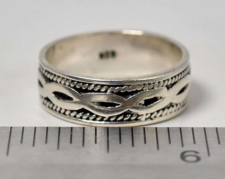 Sterling Silver Band Ring