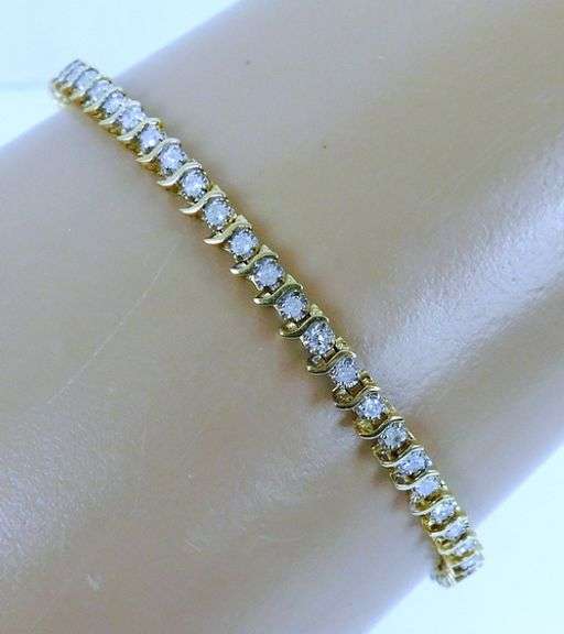 Vintage 14K Yellow Gold Diamond Tennis Bracelet