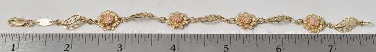 Amazing 10K Yellow Gold Flower Motif Bracelet