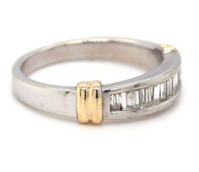 14kt White gold 0.35ctw baguette channel set band