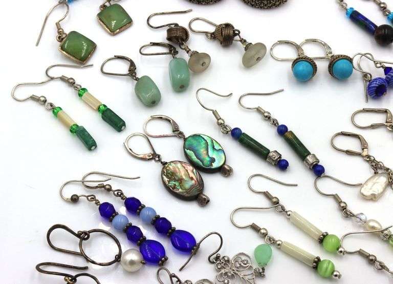Group lot of Vintage 925 sterling silver earrings