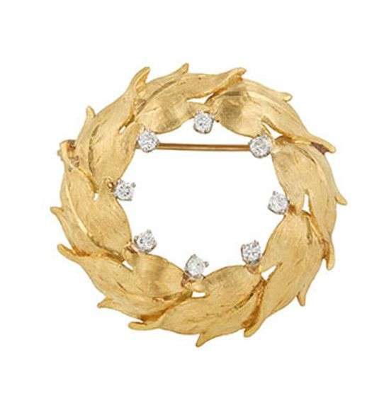 0.30ctw Diamond Leaf Circular Swirl Brooch in 18K
