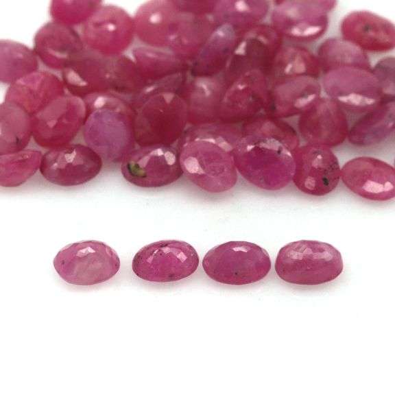 Simply gorgeous 11.89ct reddish pink Ruby set