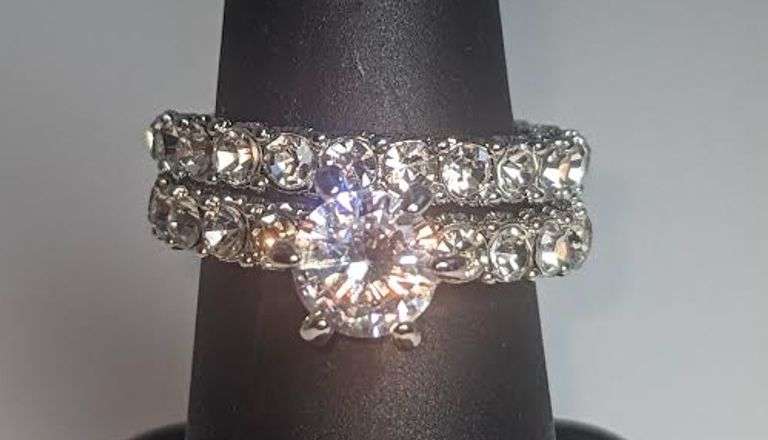 Elegant 3.5 Ctw 14 Kt White Gold Plate Lab Simulated Diamond Band Rings