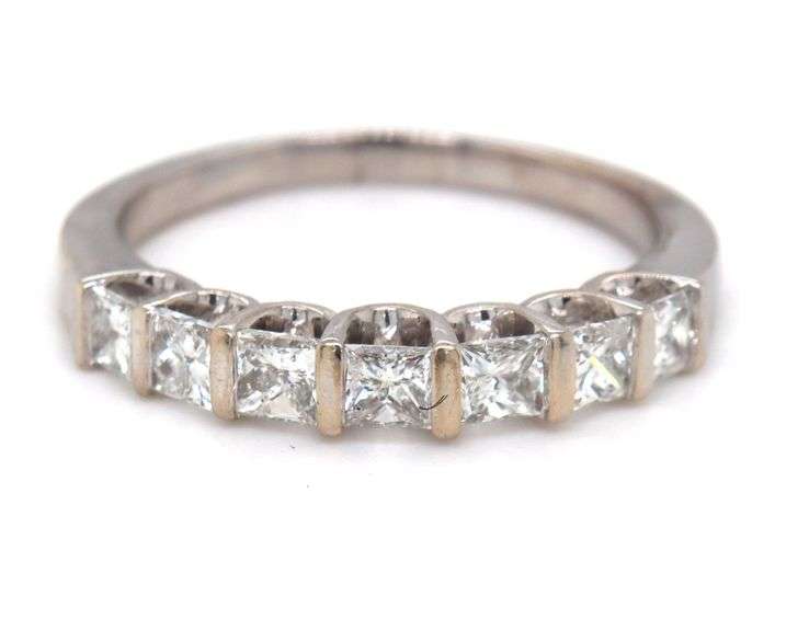 14kt White gold 0.75ctw princess cut diamond band