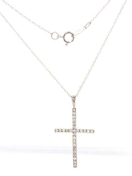 10kt White gold 0.35ctw diamond cross pendant on chain