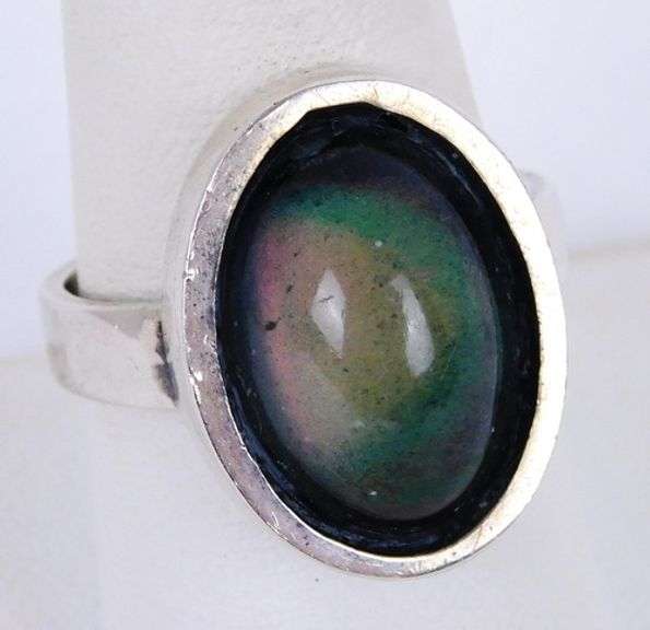 Vintage Sterling Silver Mood Ring, Size 9.5