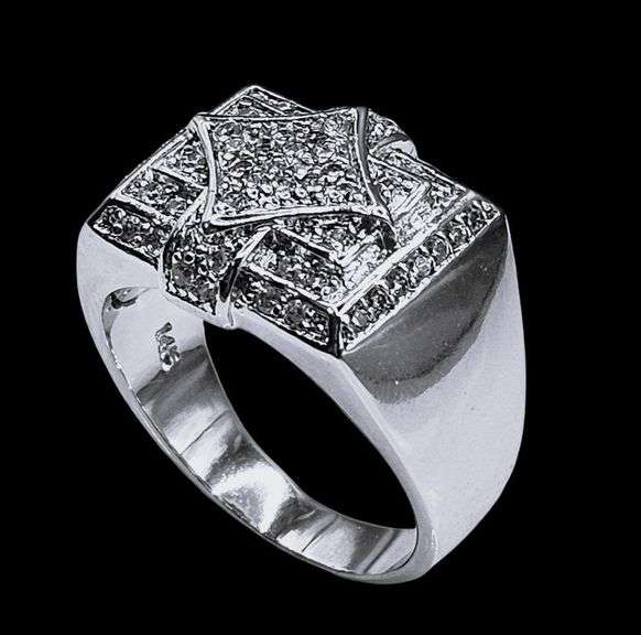 Men's 14 Kt White Gold Plated 5.75 Cttw Lab Simulated Diamond Ring