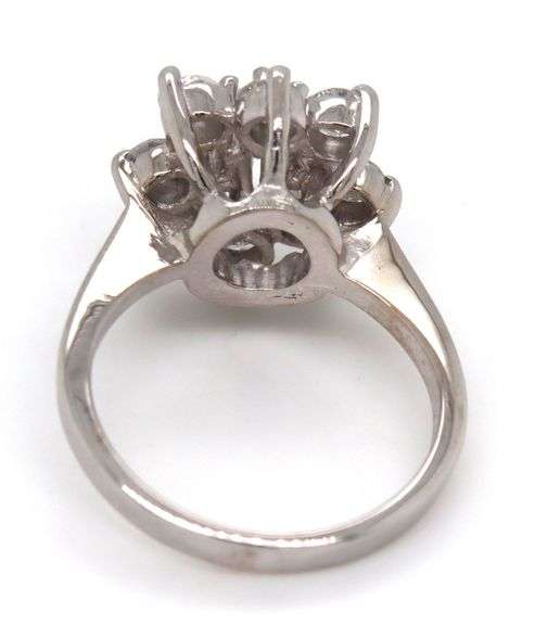 14kt White gold 1.20ctw diamond cluster ring
