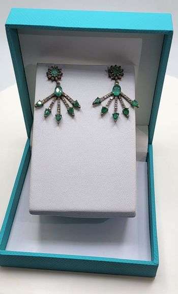 Handmade Elegant Earrings with 2.5ct Natural Colombian Emeralds & 1.5ct Diamond Accents