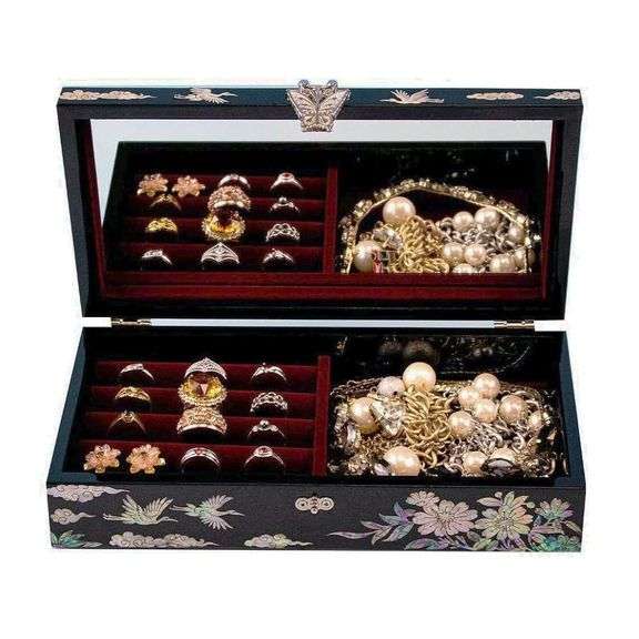 Mother of Pearl Crane Jewelry Box