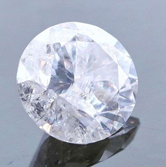 Absolutely stunning .99ct silver lab created Diamond