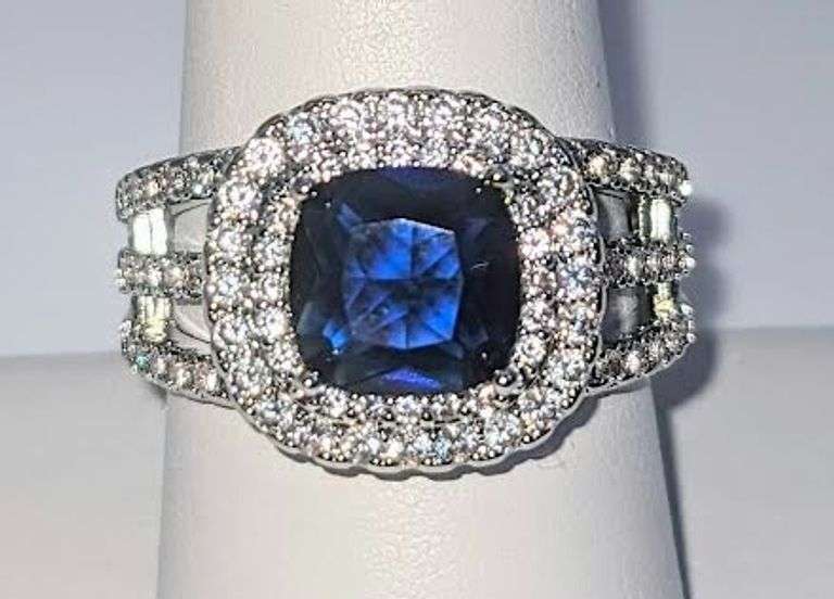 Stunning 14 Kt White Gold Plate 1.75 Ct Midnight Blue Simulated Sapphire Diamond Ringmond Ring
