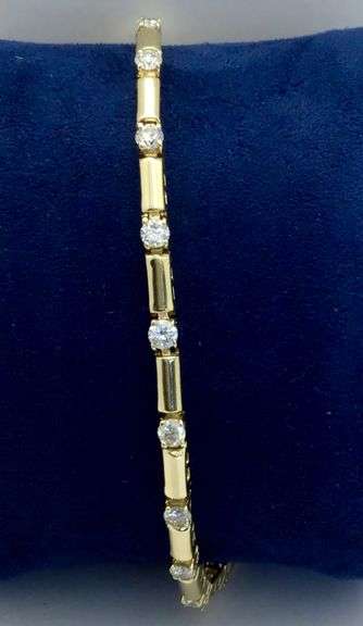 14K Yellow Gold Round Brilliant Cut Bracelet