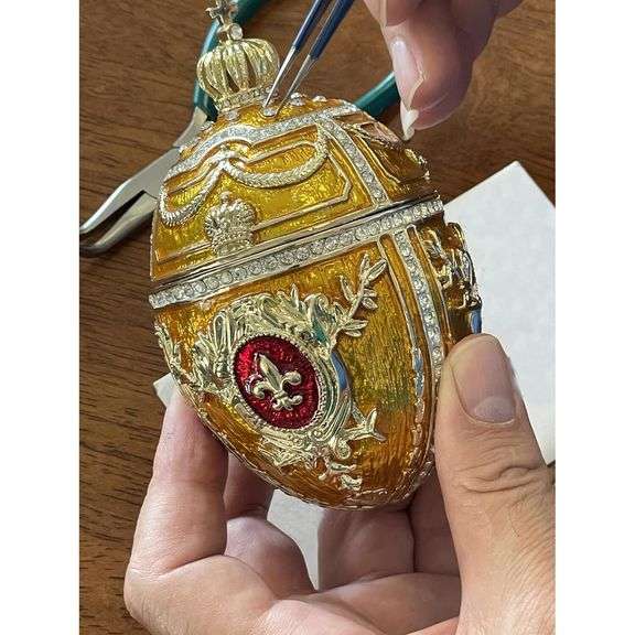 Regal Princeton Faberge Style Trinket Box and Bracelet with 24K Gold Trim & Austrian Crystals
