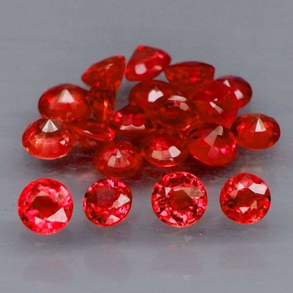 This is 3.02cts of JEDI RED Songean Sapphires!