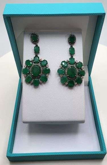 Handmade Elegant Earrings with 12.0ct Natural Colombian Emeralds & 1.5ct Diamond Accents