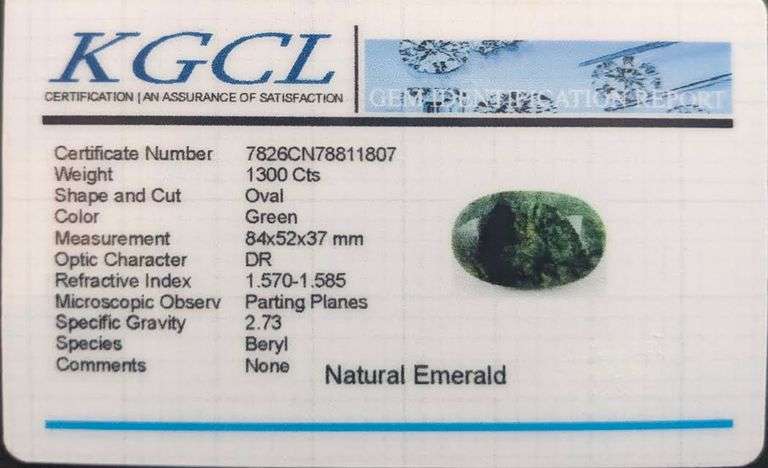 Huge Certified  1300 Ct Museum Size Natural Emerald