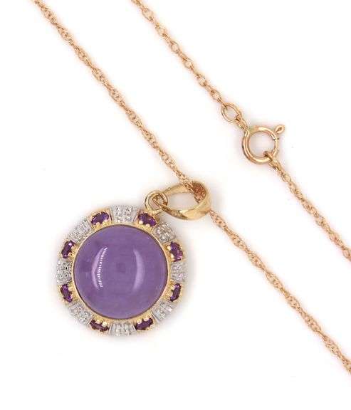 14kt Yellow gold Lavender Jade and amethyst pendant on chain