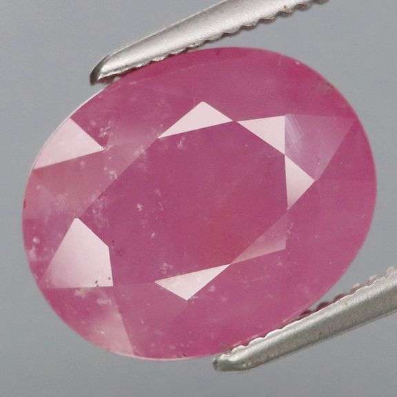 Huge! 5.41ct rich pink Ruby sourced from Mozambique!