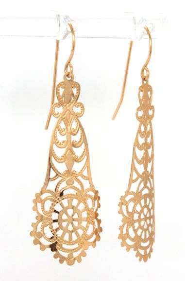 14kt Yellow gold filigree dangle earrings