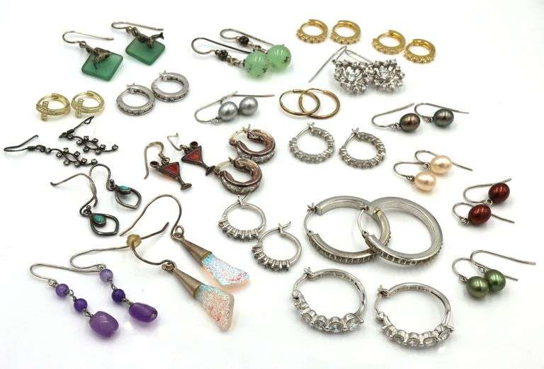 Group lot of Vintage 925 sterling silver earrings