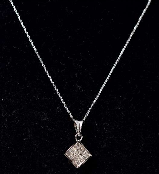 Alluring 14K White Gold Diamond Pendant Necklace