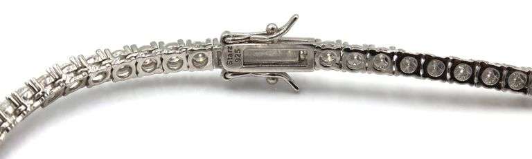 925 Sterling silver cubic zirconia tennis necklace