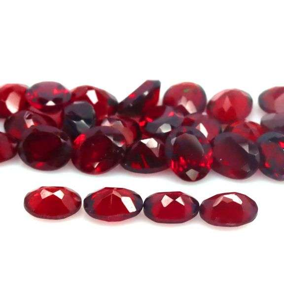Mozambique Garnets for days! 32 pieces weighing 14.07 carats!