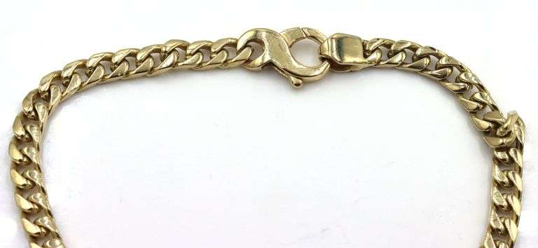 14kt Yellow gold Curb link bracelet