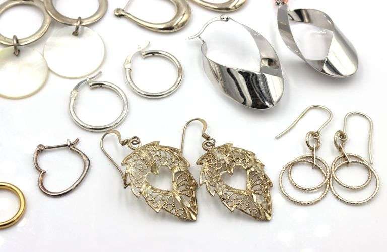 Vintage 925 sterling silver group lot of earrings