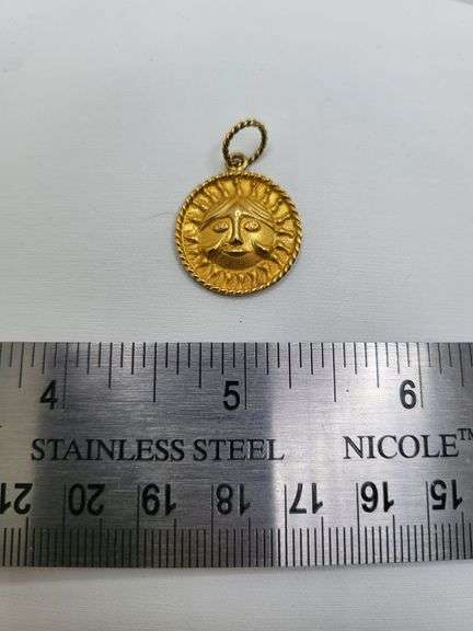 Great! Antique 21k gold pendant. 3/4 inch.