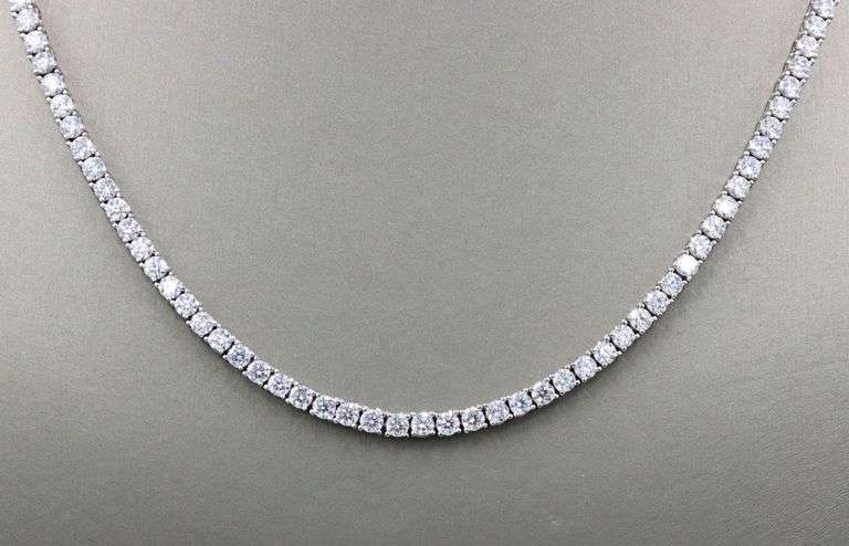 925 Sterling silver cubic zirconia tennis necklace