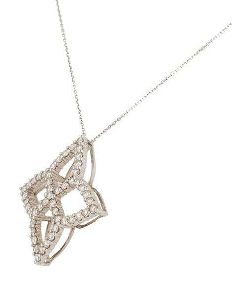 New 1.89ctw Diamond Clover Blossom Pendant Necklace in 14K