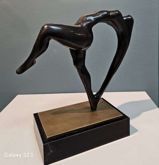 Dreamlike piece by Gila Hamzani Gila Hamzani Dance of Life