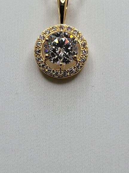 1.42ctw F, VVS1 lab grown diamond with 18" 14k gold pendent