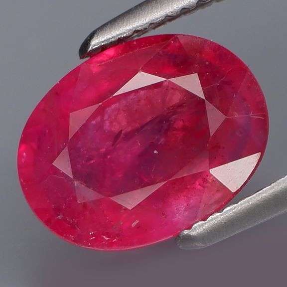 Heated only! 2.23ct top imperial red Ruby