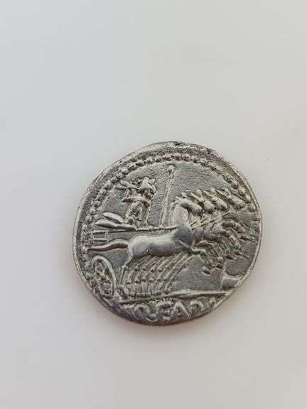 116-5 BC Roman Republic, AR Denarius - Cn. Doinitius Ahenobarbus