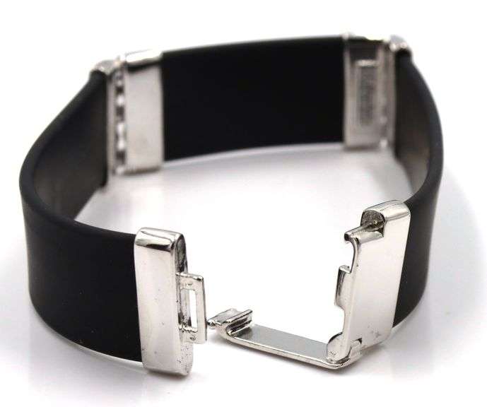 Black rubber bracelet